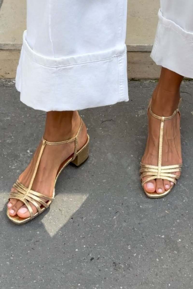 Ana | Sandalias Doradas Elegancia Cotidiana